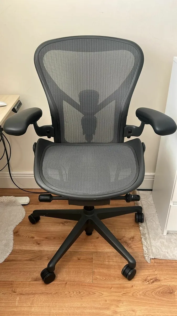 Herman Miller Aeron Office Chair - Image 1