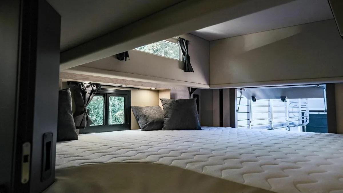 2025 Volvo fh 500 - Image 4