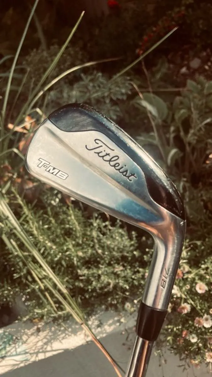 Titleist T-MB 3 iron - Image 1