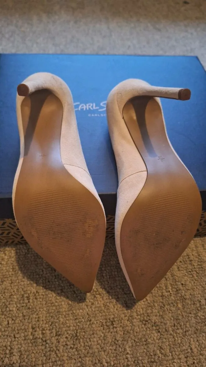 High heel shoes - Image 3