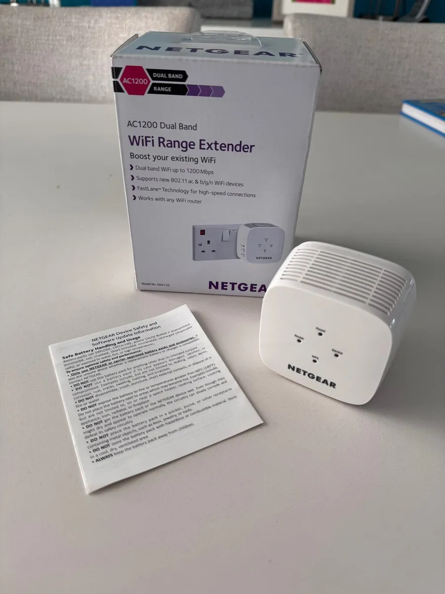 Wifi Extender AC1200 dual band range - Image 1