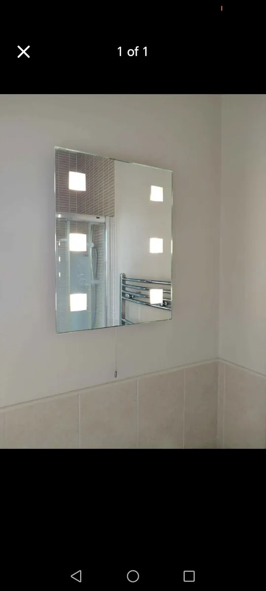 Bathroom mirror and towel radiator - Image 2