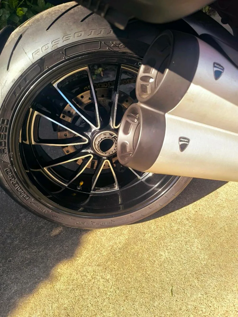 Ducati Diavel 1200 - Image 2