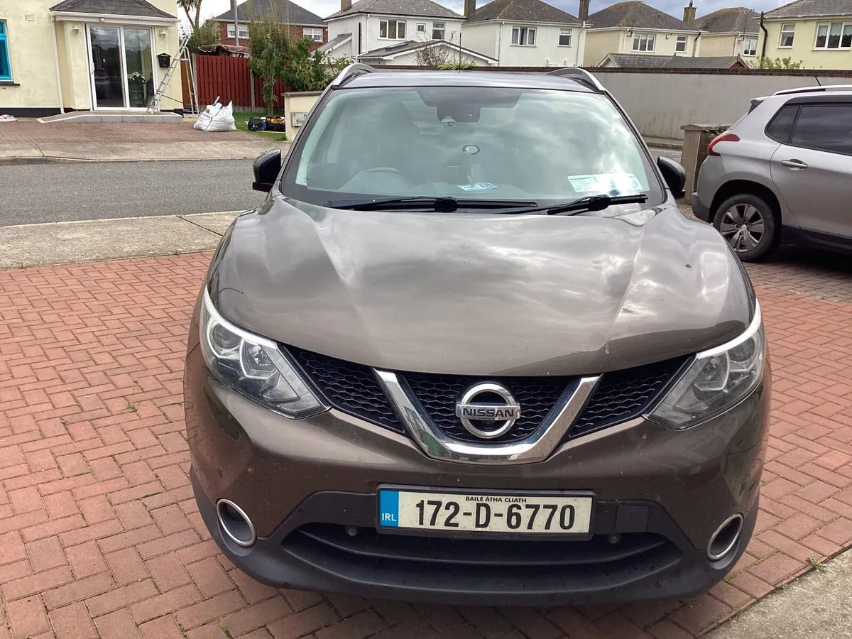 QASHQAI  Automatic 1.6 DSL SV CVT PREMIUM E6 4DR - Image 1