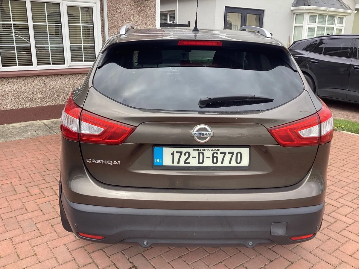 QASHQAI  Automatic 1.6 DSL SV CVT PREMIUM E6 4DR - Image 3