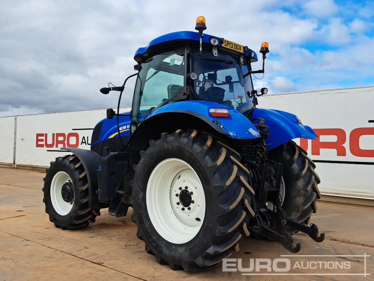2013 New Holland T7.200 - Image 2