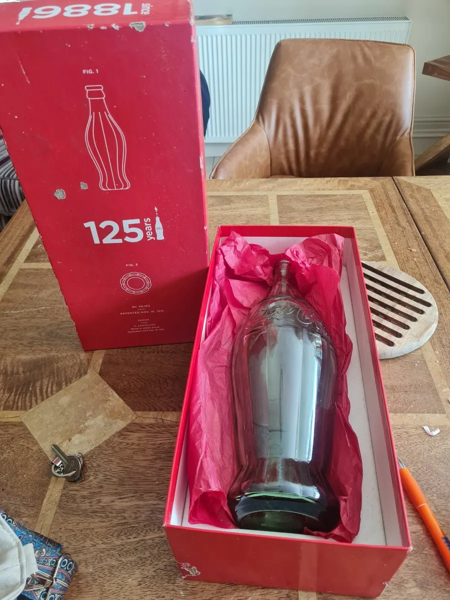 Commemorative coca cola bottle - Image 1