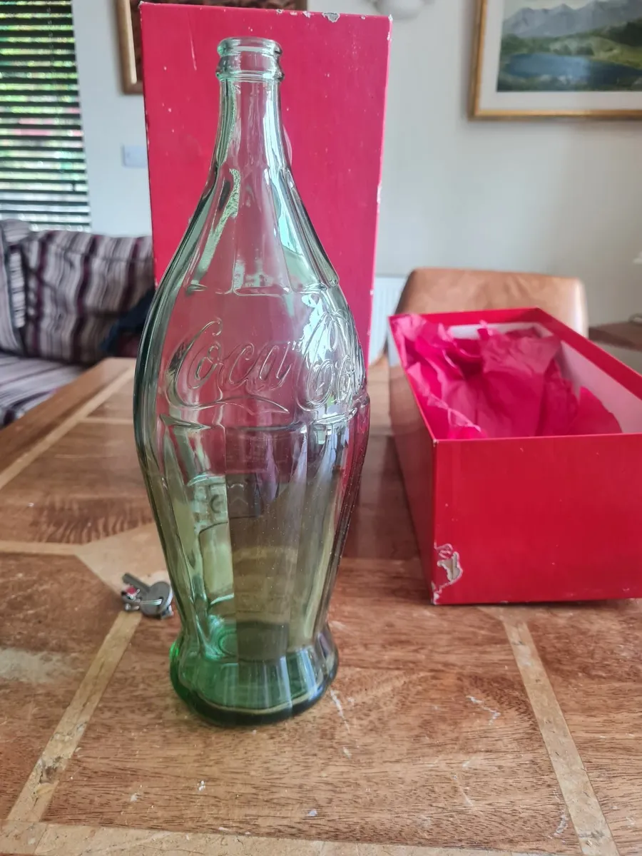 Commemorative coca cola bottle - Image 2