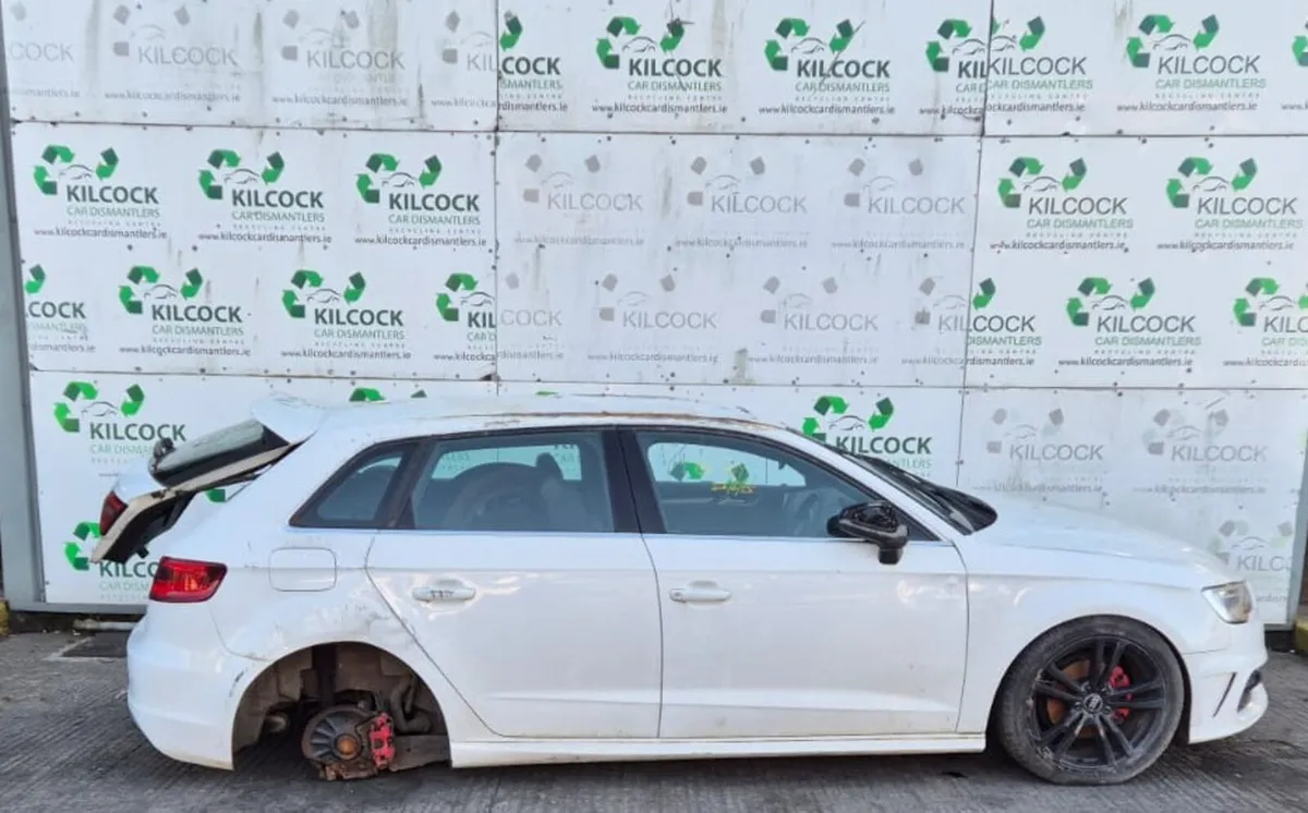 2016 AUDI A3 - Image 1