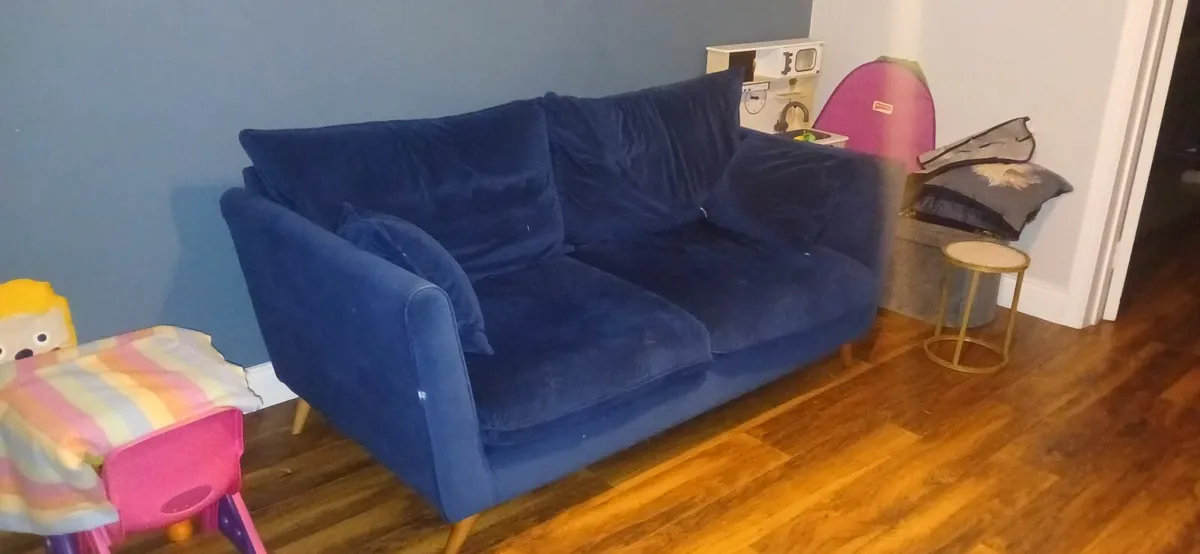 Sofa - Image 2