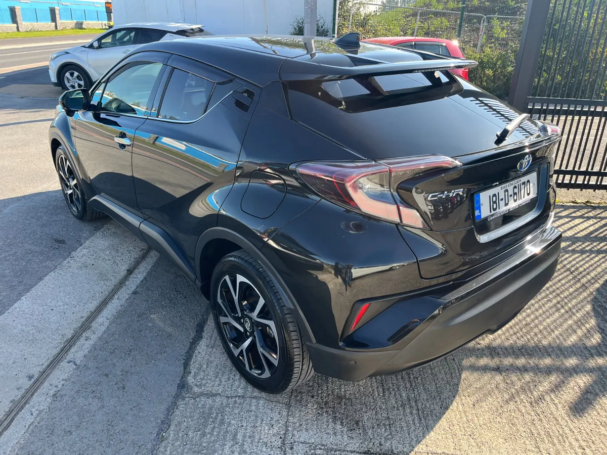 TOYOTA C-HR 2018, 1.8 HYBRID AUTO HIGH SPEC LOW KM - Image 4