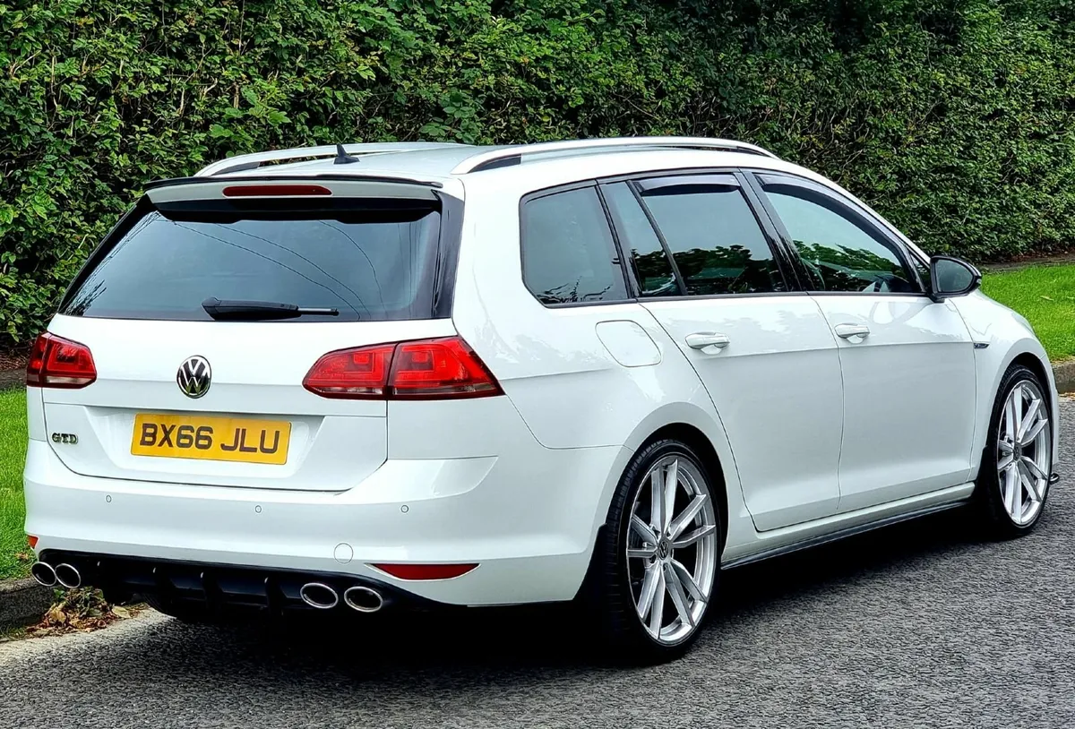VW GOLF GTD ESTATE 2016 - Image 4