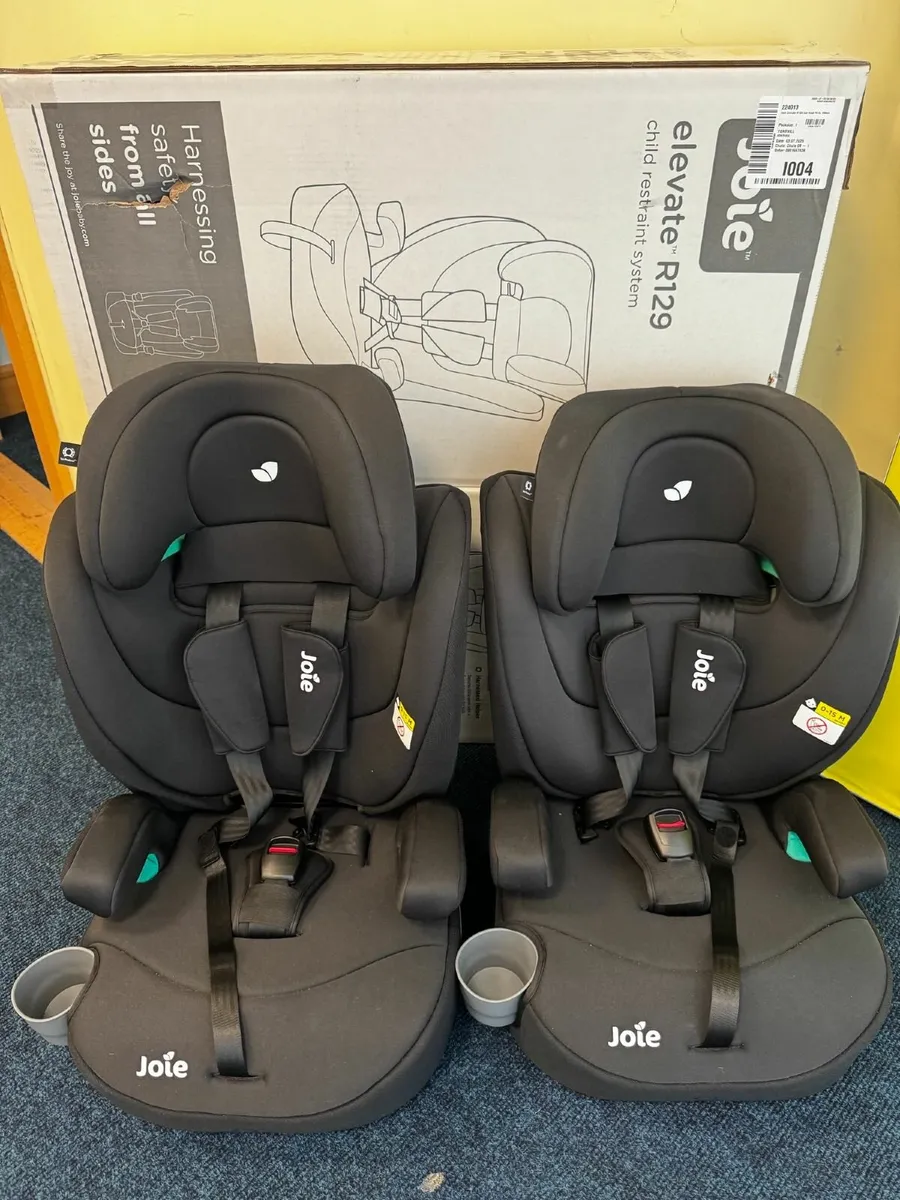 Child Car Seats - Image 1