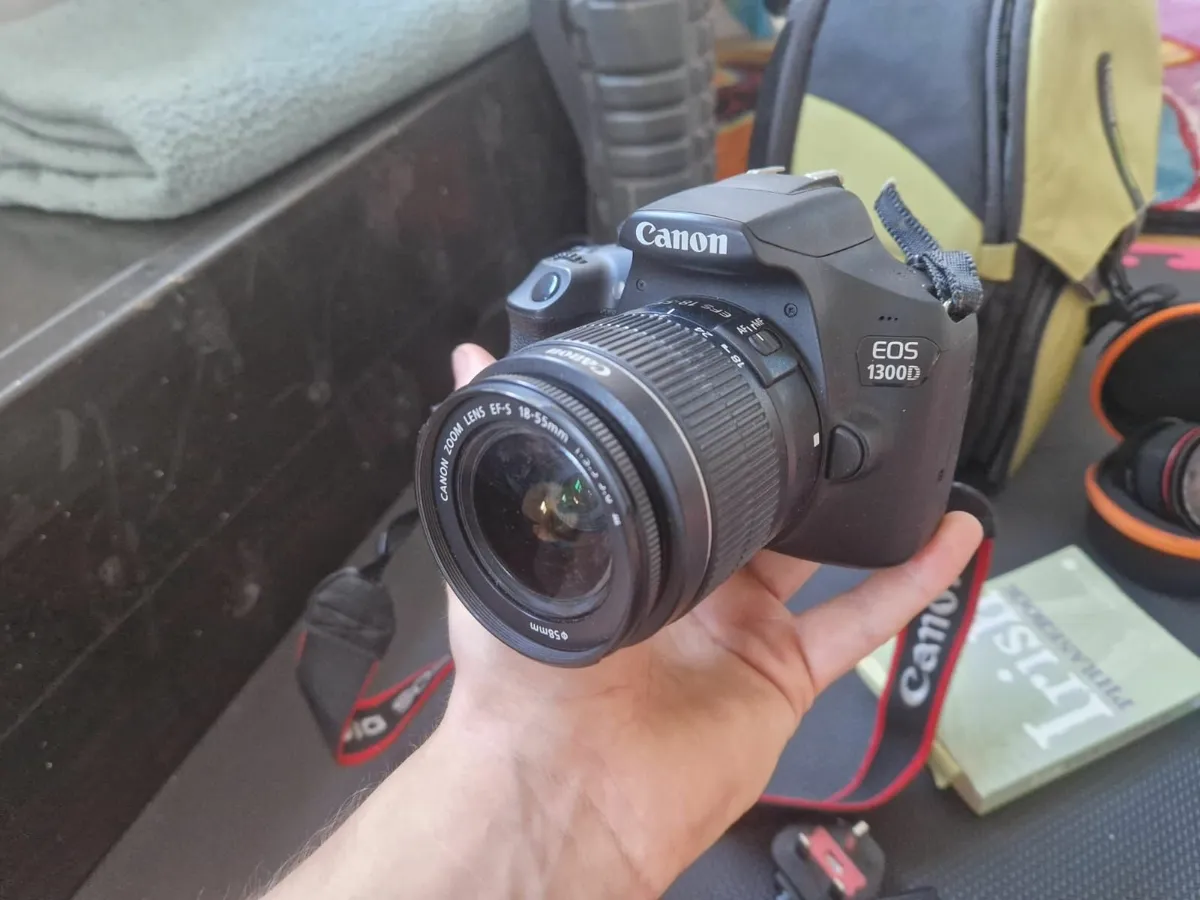 Photography Kit: Canon EOS 1300D, fisheye and more - Image 1