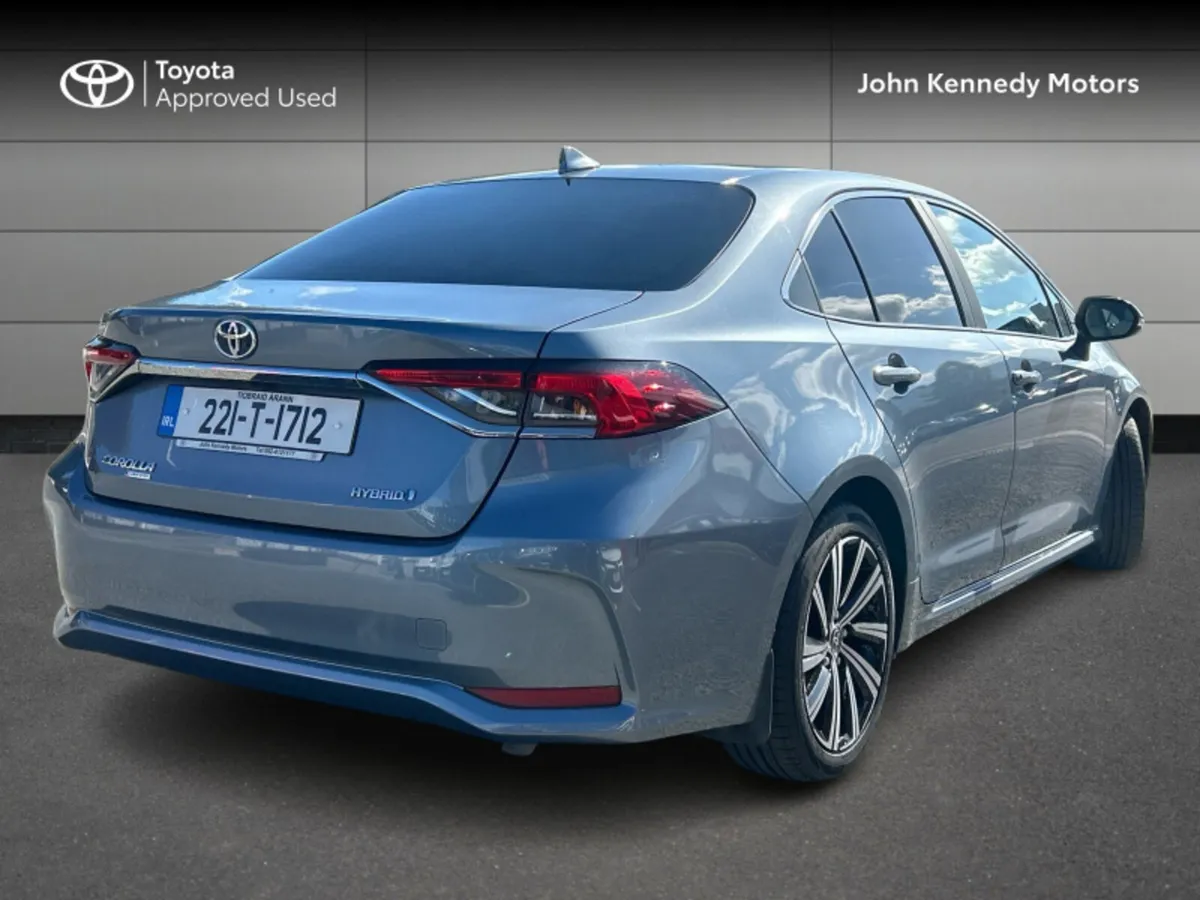 Toyota Corolla HYBRID LUNA SP SPORT 4DR AUTO - Image 2