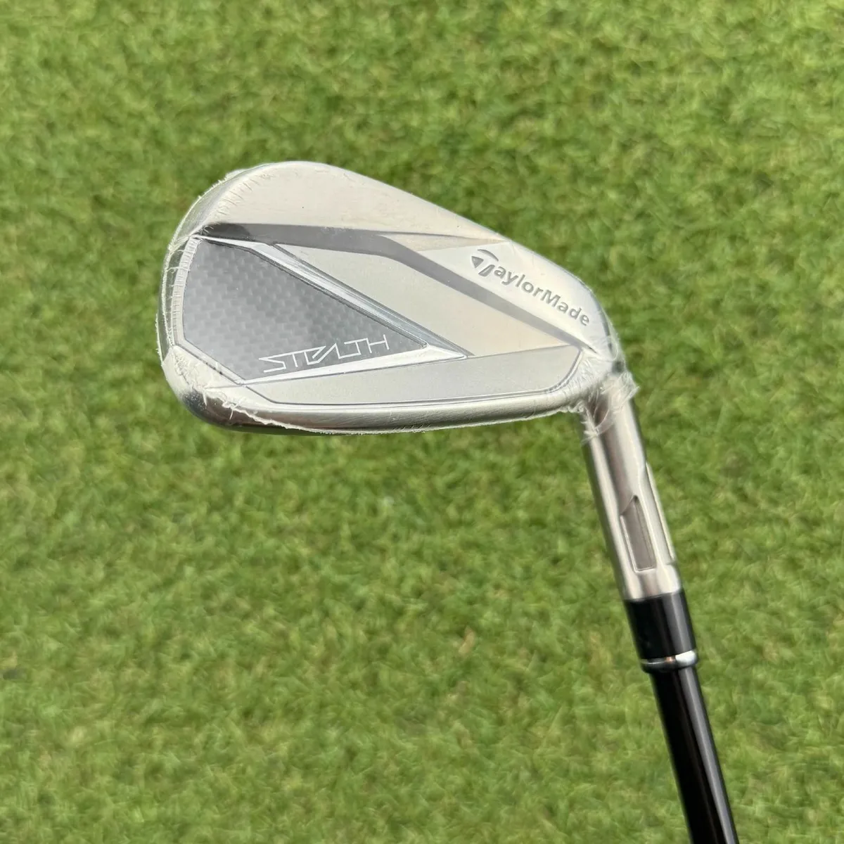 New Taylormade Stealth #6 Iron 24° / Regular - Image 2