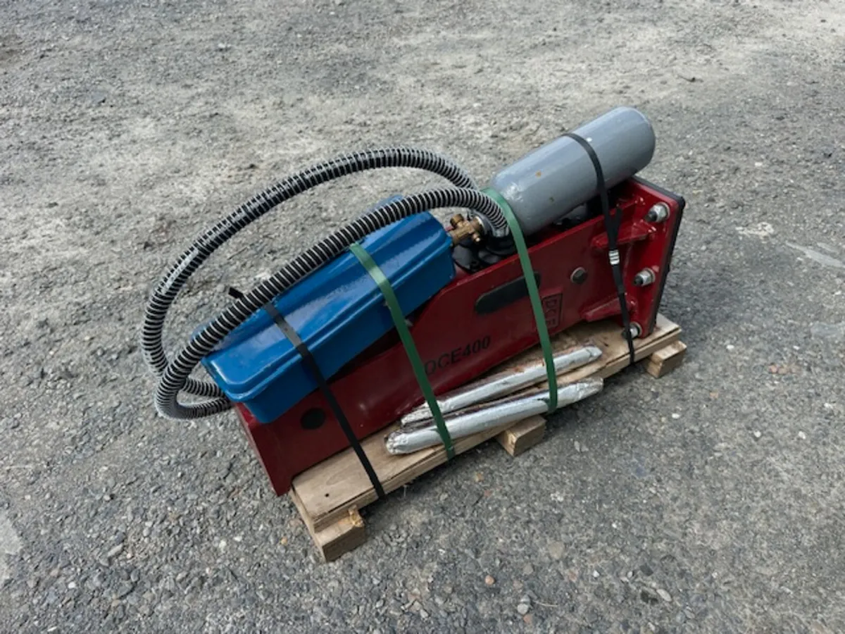 New Hydraulic Breaker 0.8-1.2T **Online Auction** - Image 4