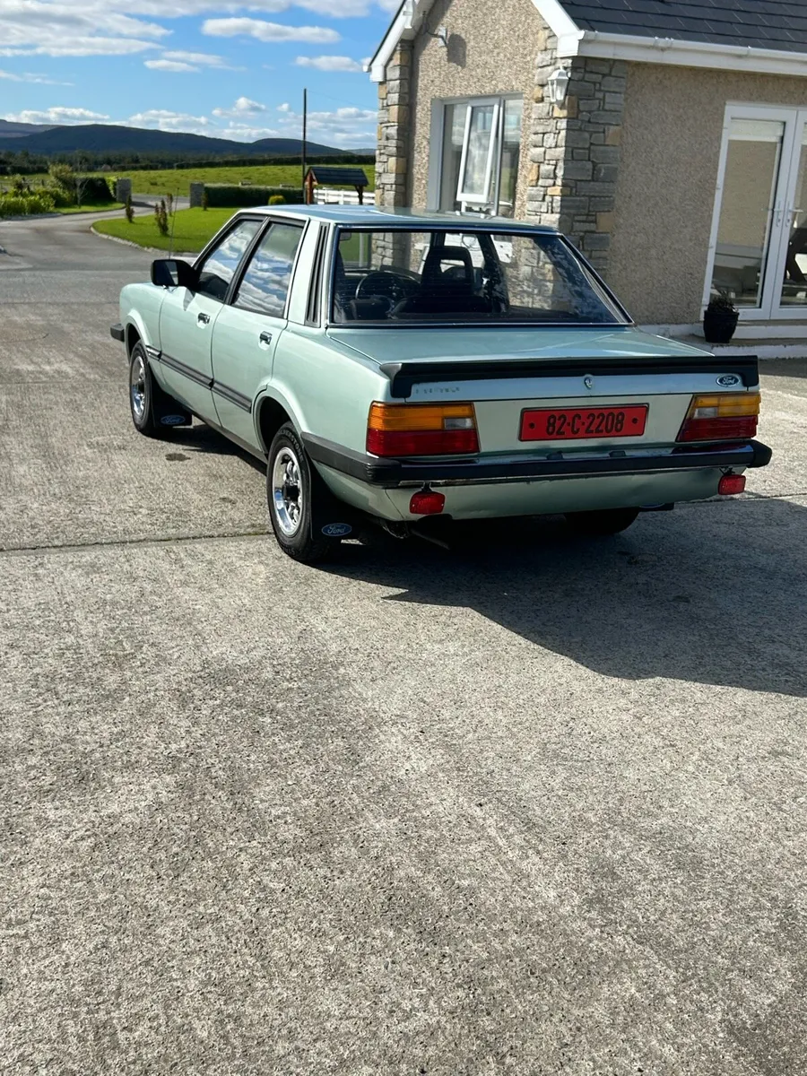 Ford Cortina - Image 4