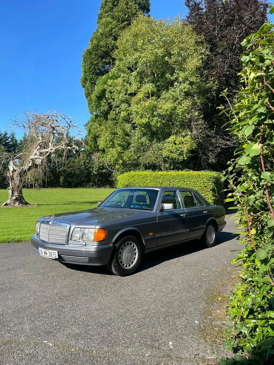 Mercedes-Benz W126 300se 1992 - Image 2