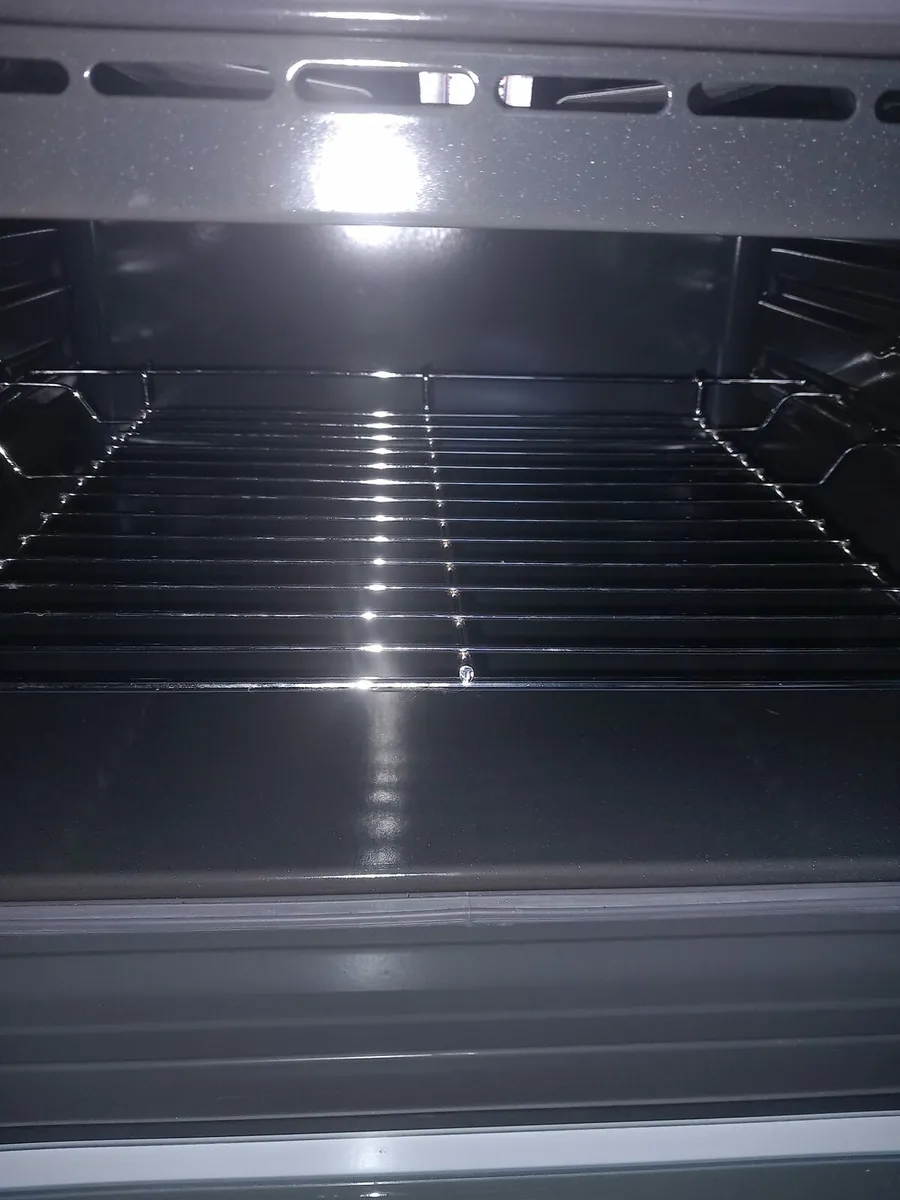 Amica twin cooker L.p.g propane - Image 3