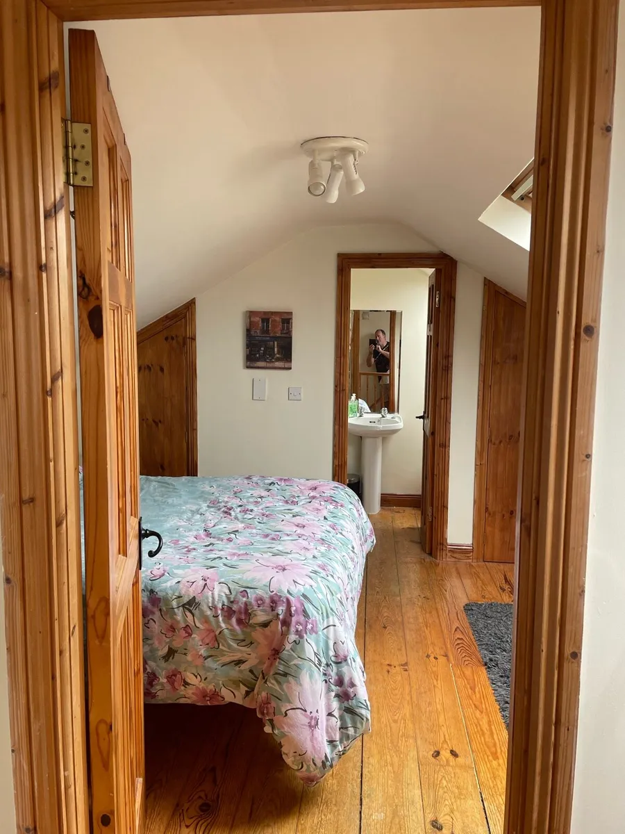 Room to let to student. - Image 1