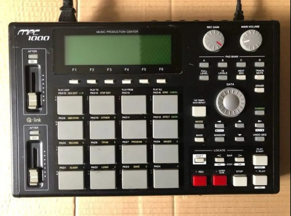 Akai Mpc 1000 - Image 1