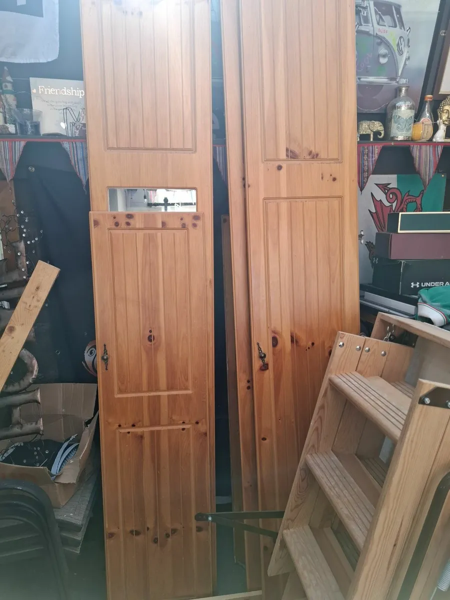Wardrobe doors - free for collection - Image 1