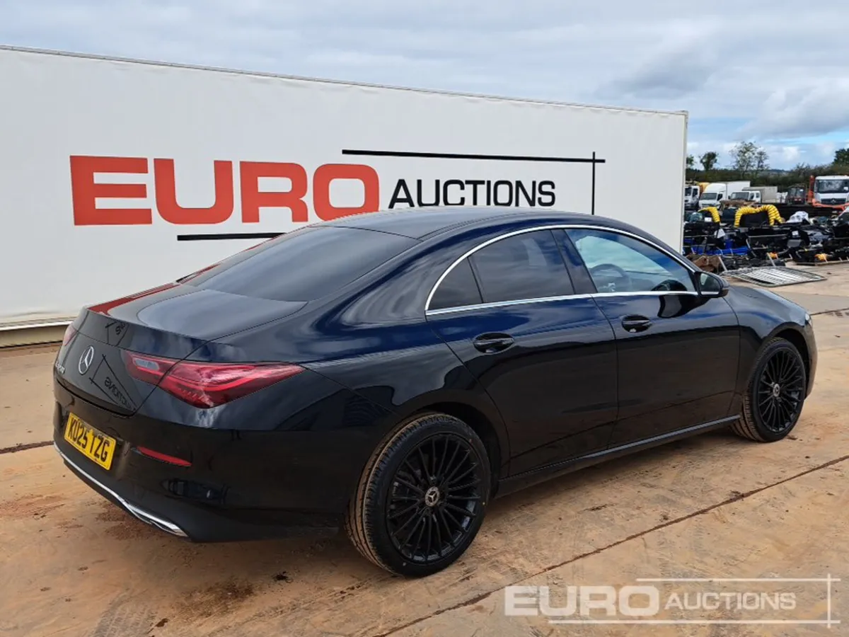 2025 Mercedes CLA 200 - Image 3
