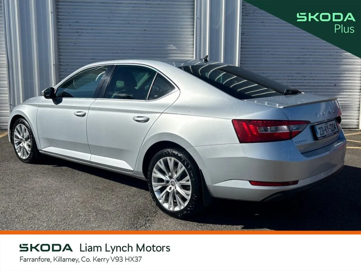 Skoda Superb Superb STY 2.0tdi 150HP DSG - Image 3