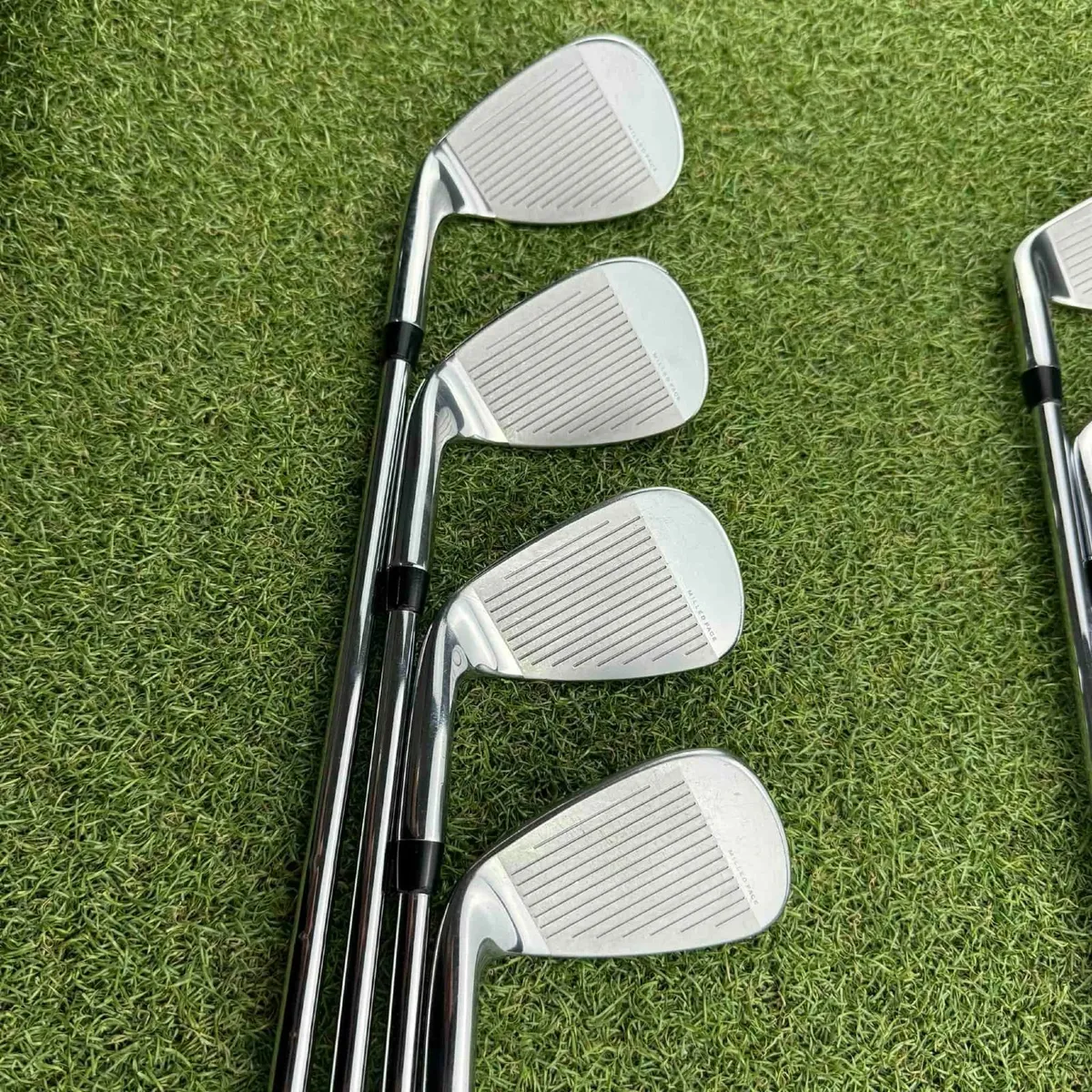 Cobra King Speedzone One Length Irons / Regular - Image 4