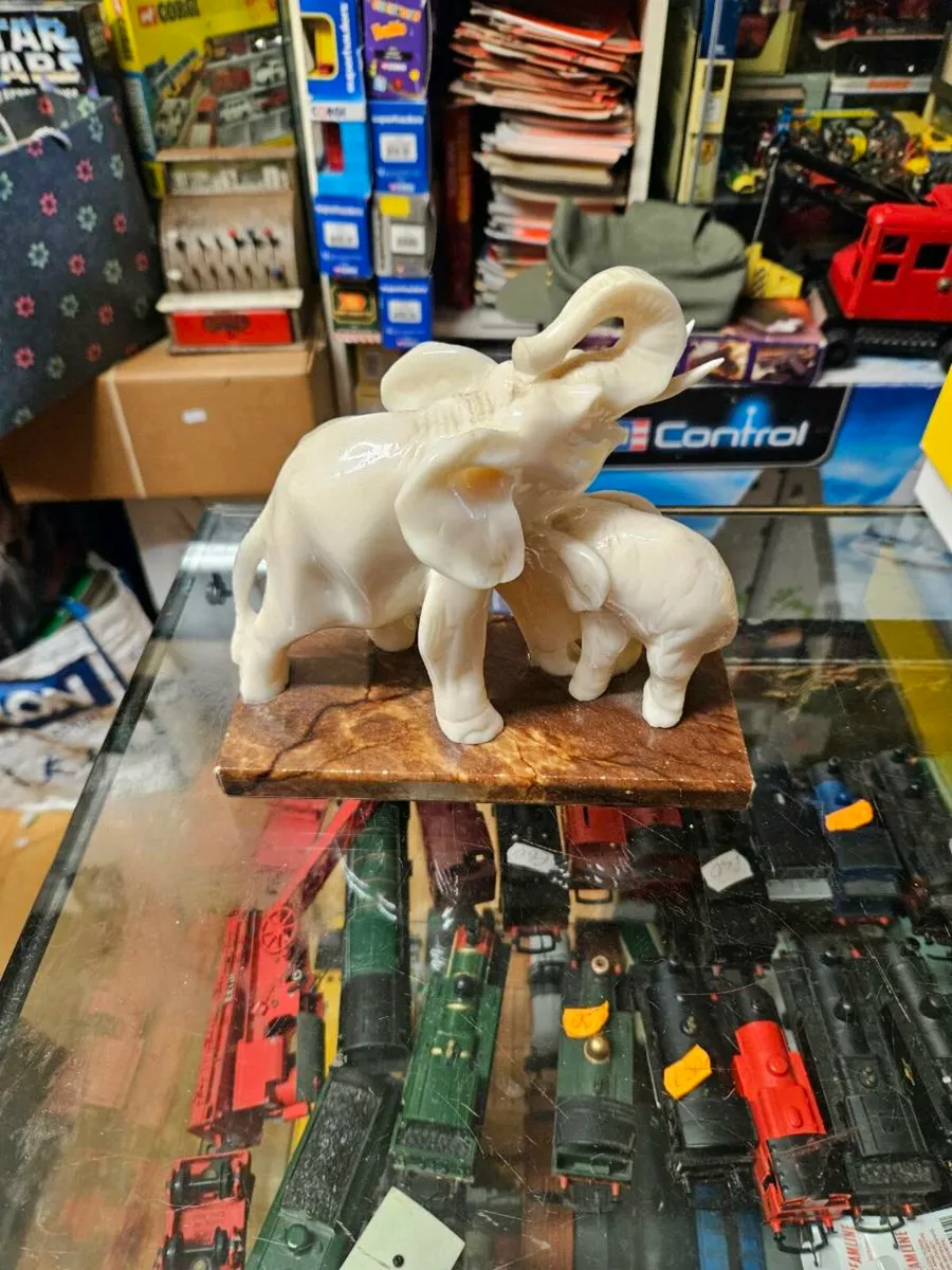 Vintage Elephants - Image 1