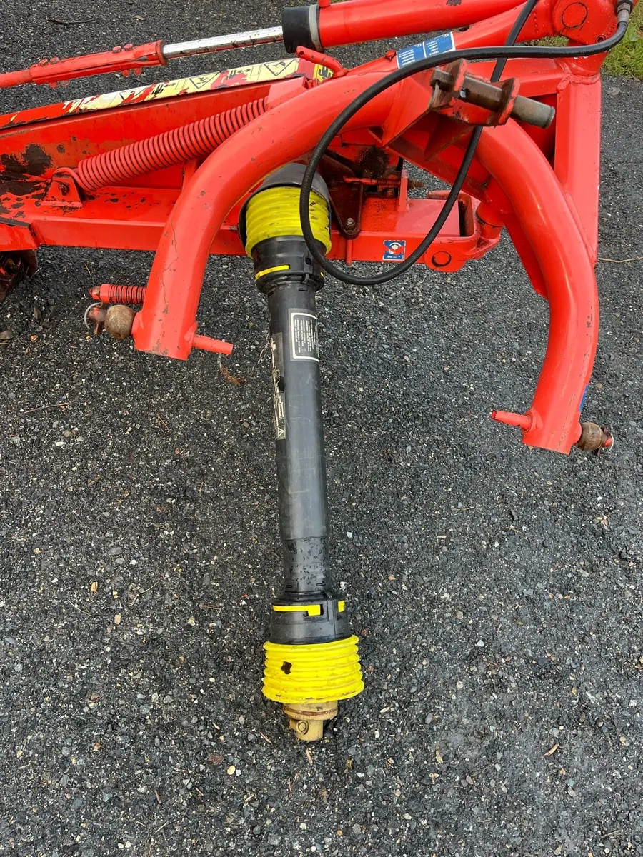 Kuhn GMD66 7’6” Mower - Image 2