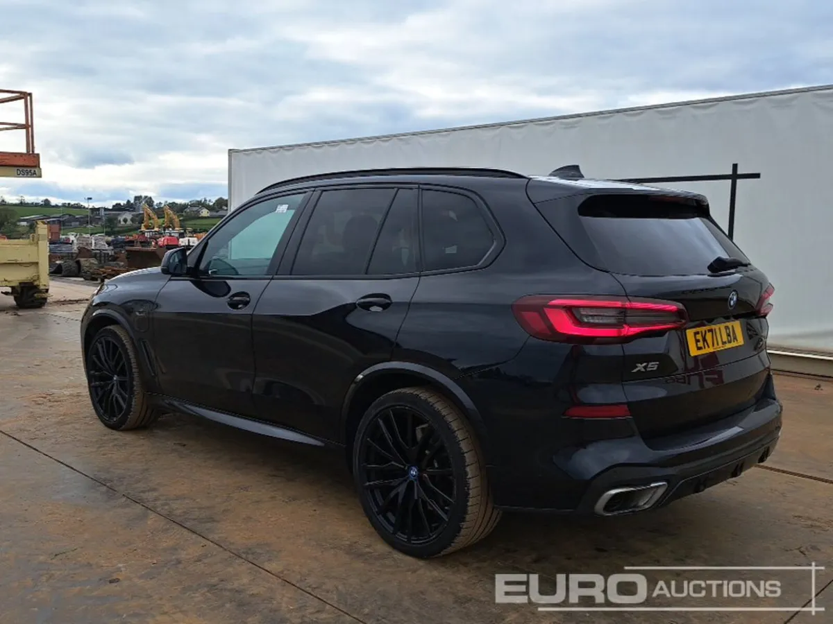 2022 BMW X5 45E M-Sport - Image 2