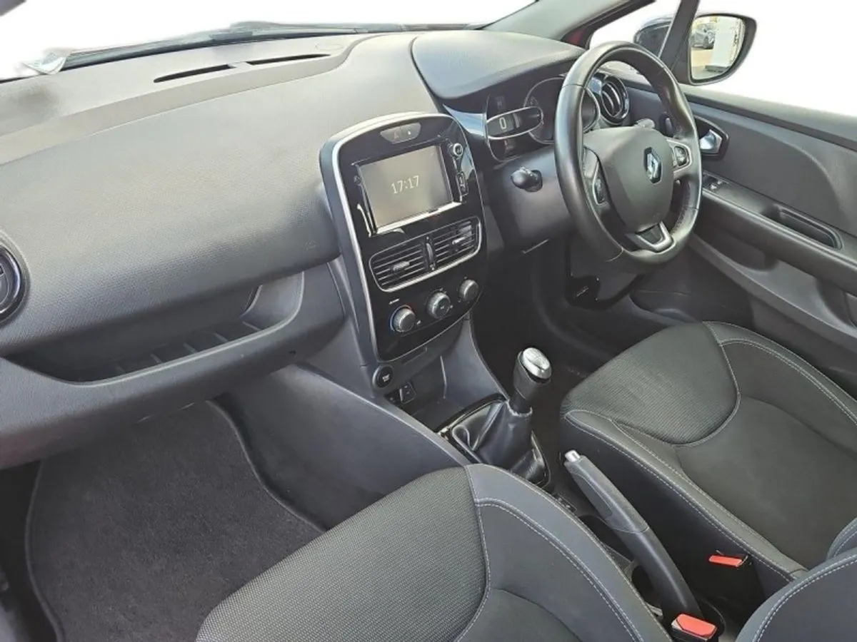 Renault Clio 1.2 16V 75 Dynamique NAV - Image 4
