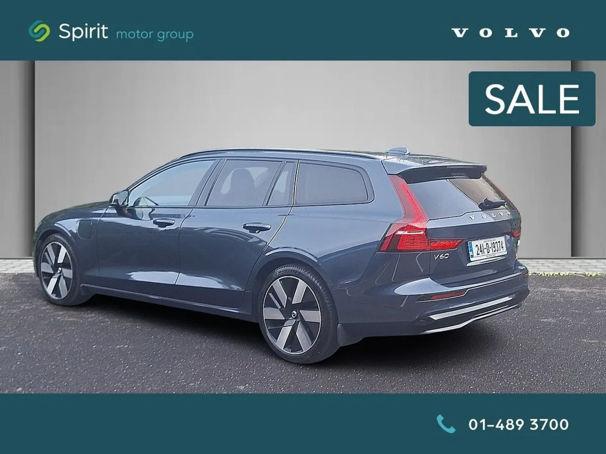 Volvo V60 T6  Plug In Hybrid  AWD Auto  Plus (dar - Image 3