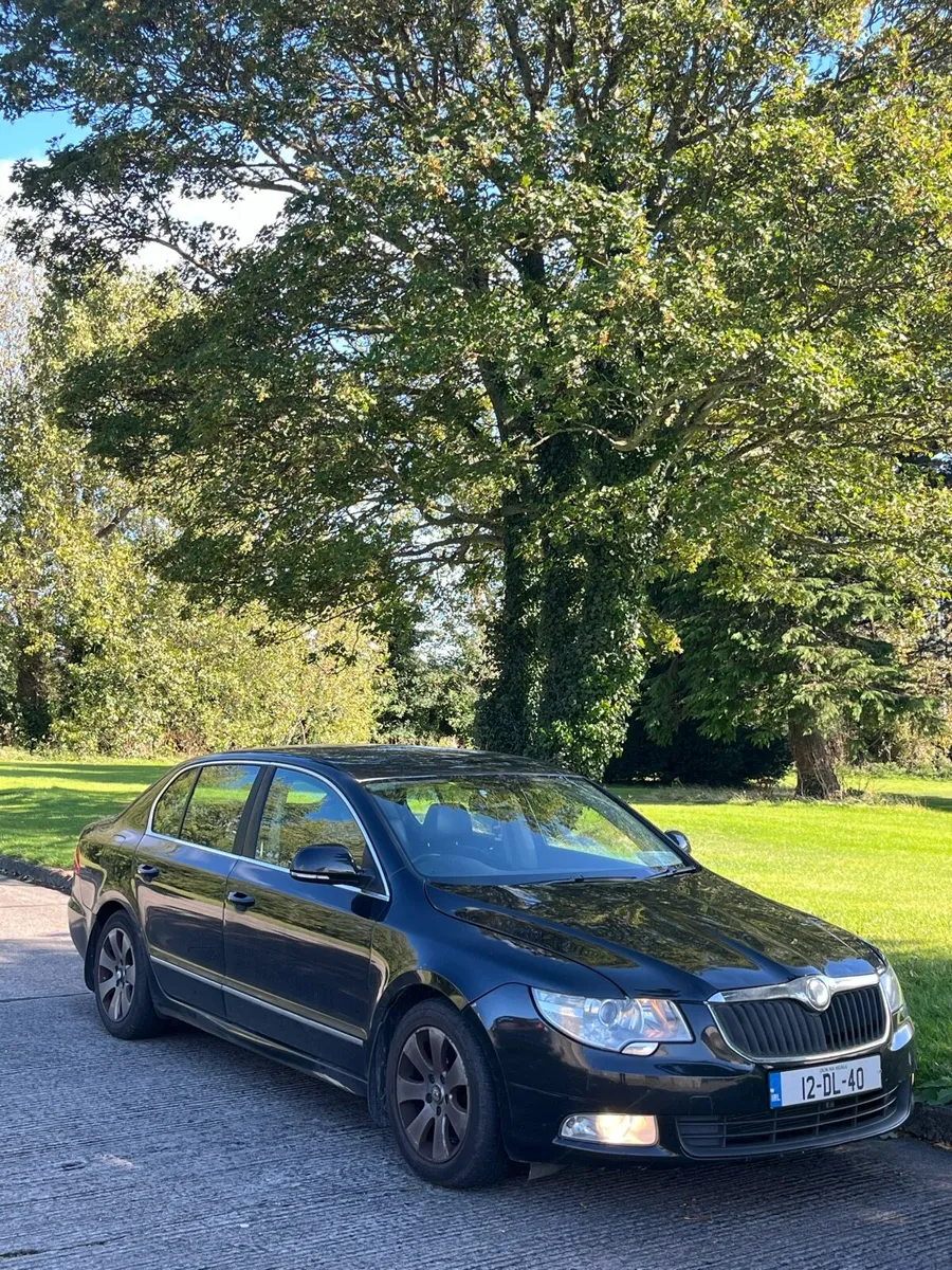 Skoda superb green line 2012 - Image 2