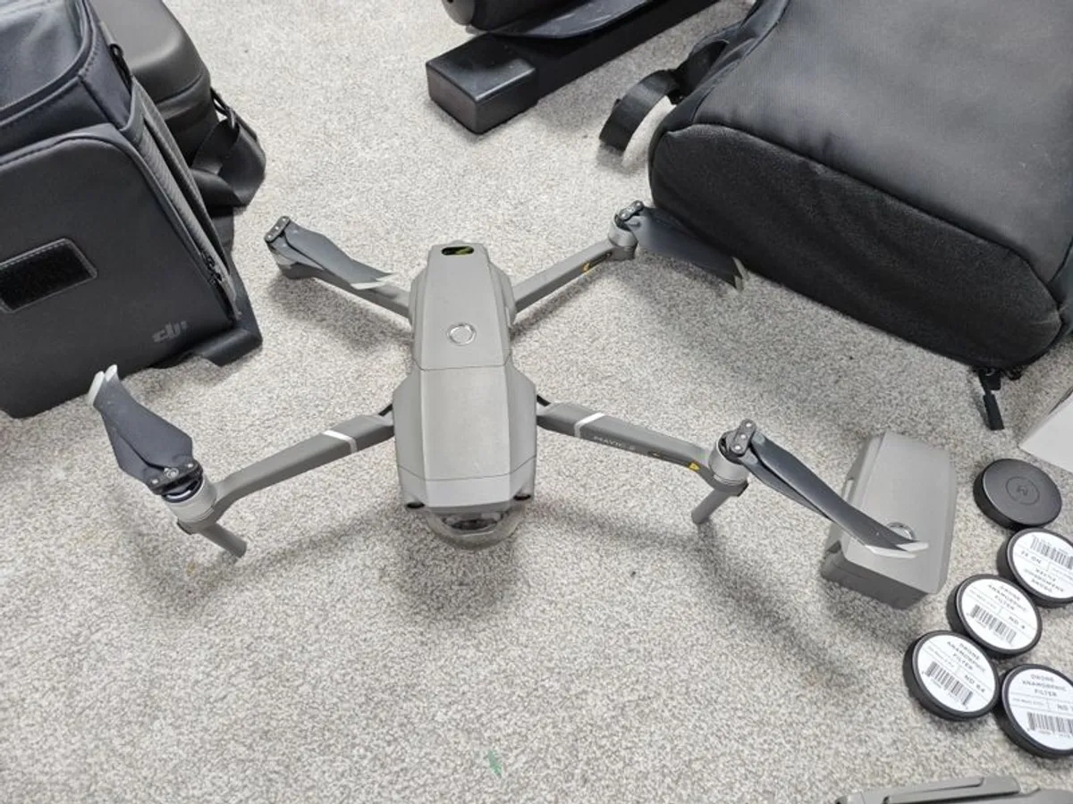 DJI Mavic 2 pro +extras, with box - Image 2
