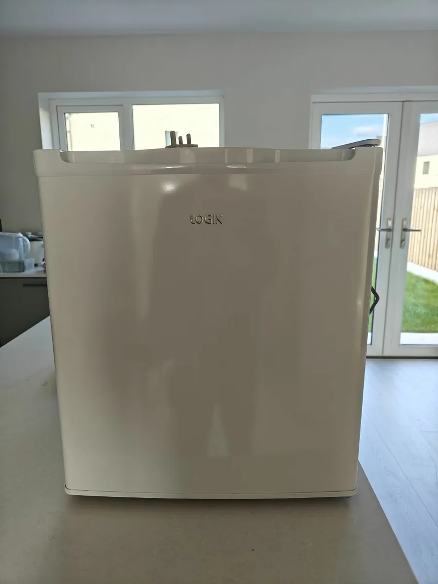 Freezer - Image 1
