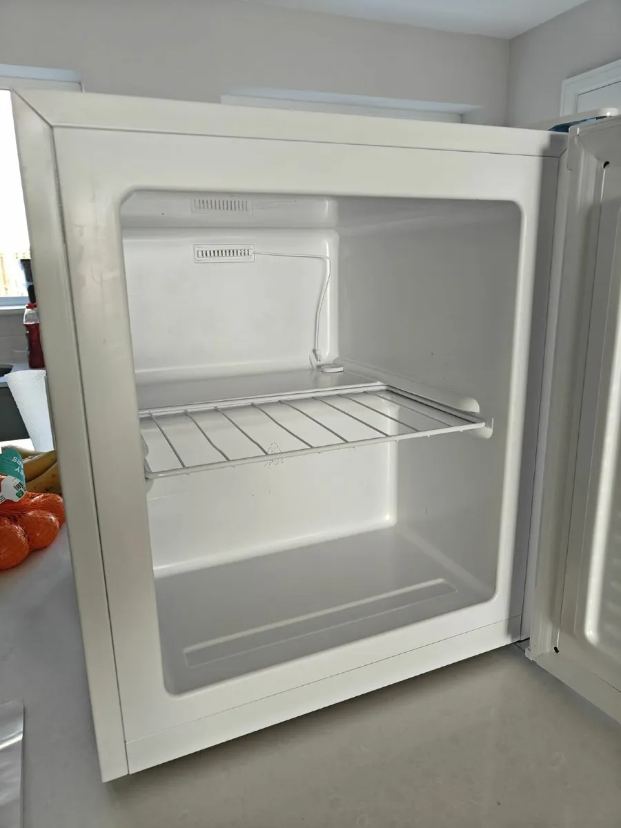 Freezer - Image 2