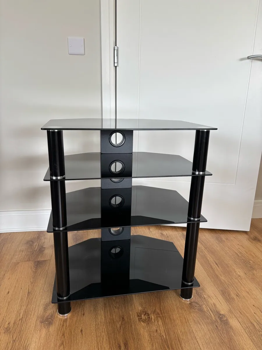 Stand for hifi unit