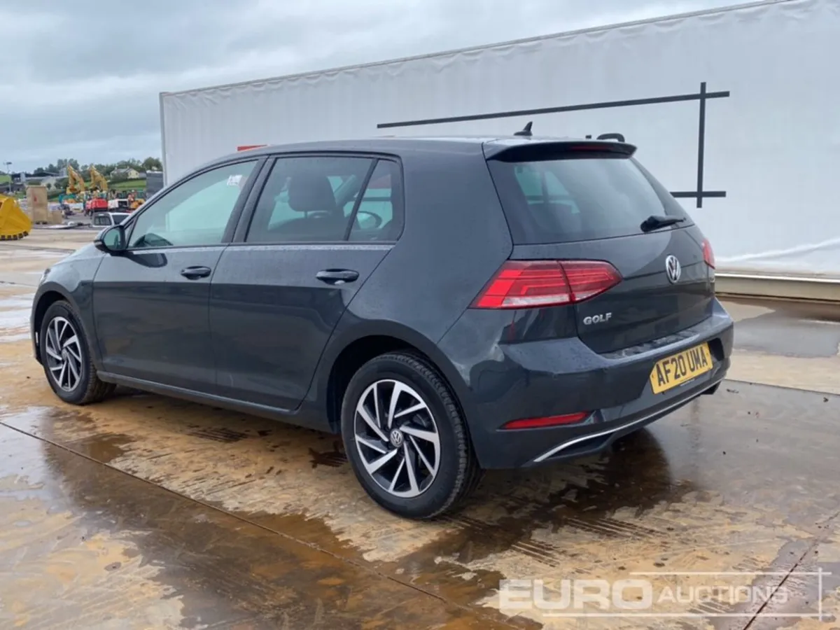 2020 Volkswagen Golf - Image 2