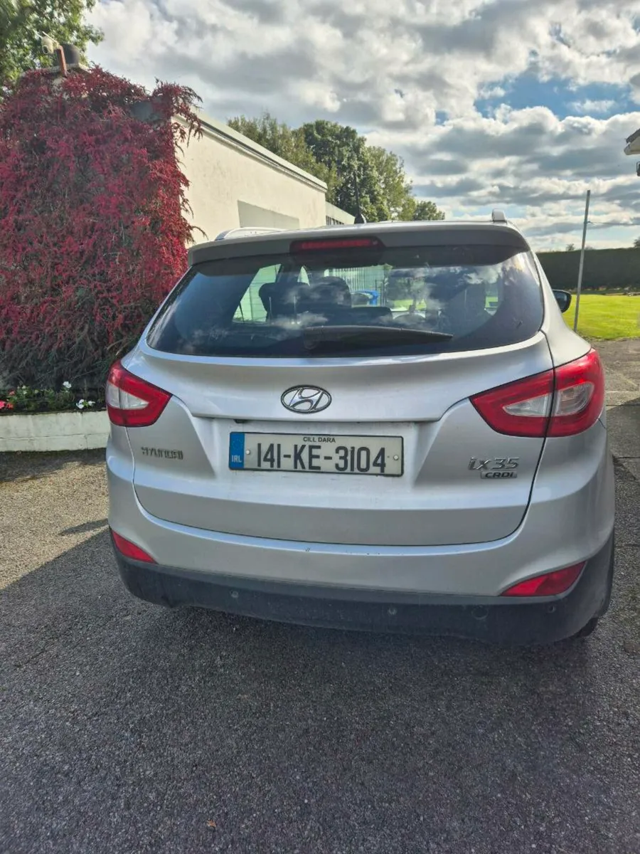 Hyundai ix35 - Image 2
