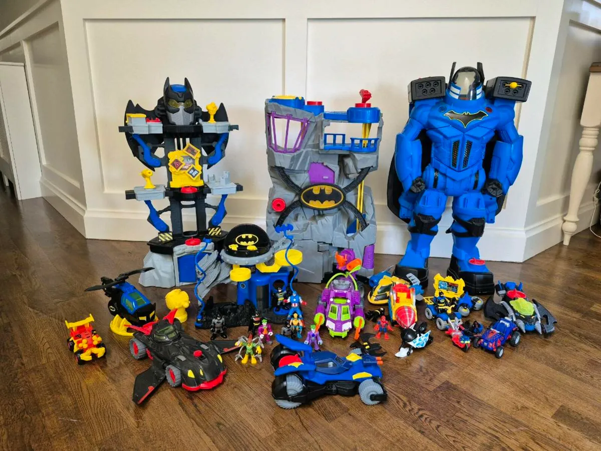 Batman toys - Image 1