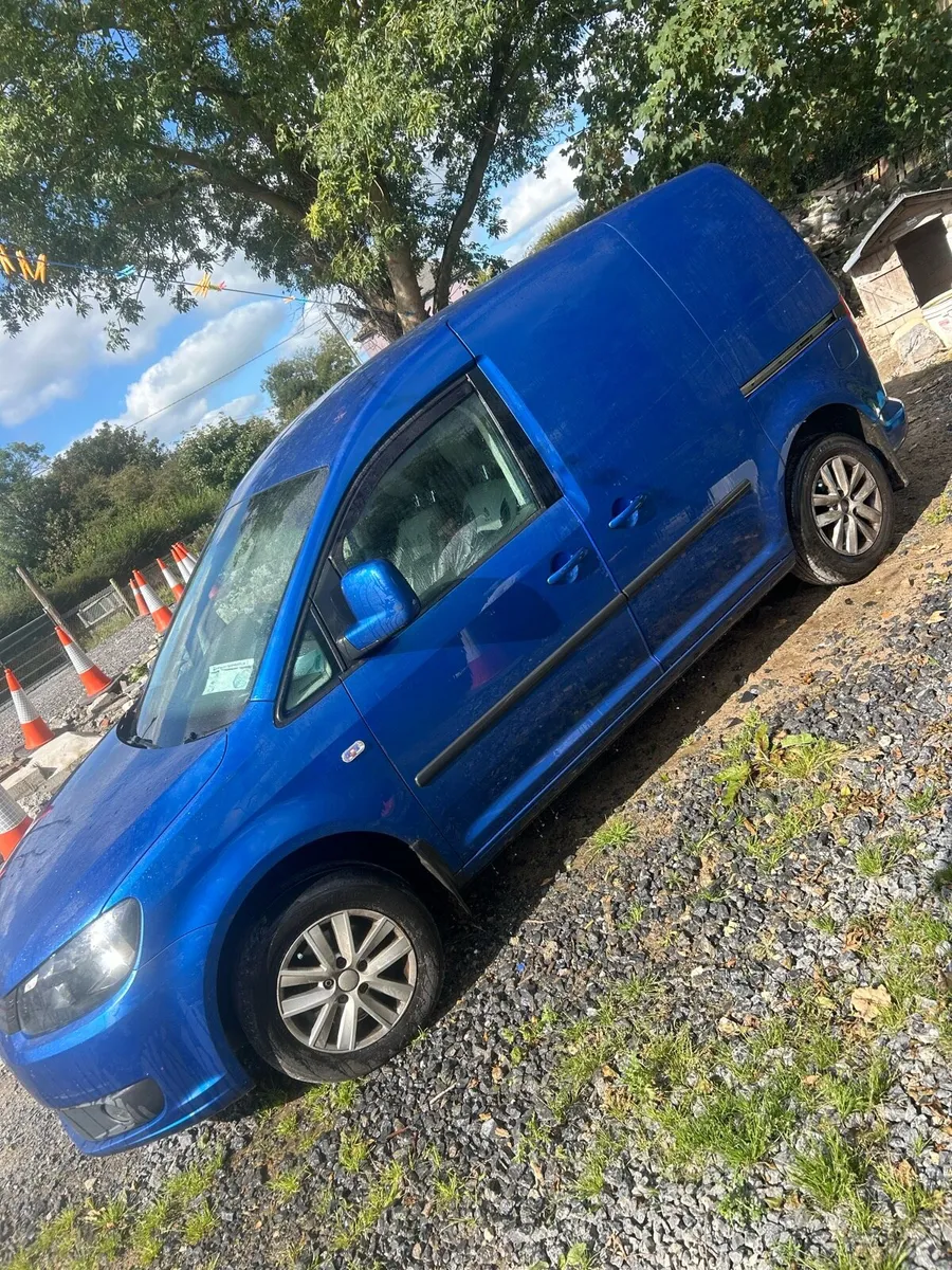 Volkswagen Caddy - Image 2