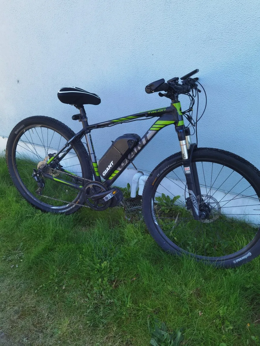 Giant Electric bike - Image 1
