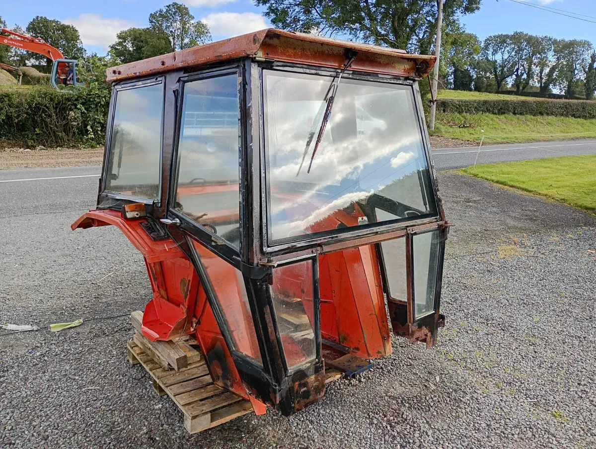 Same/ Lamborghini Fritzmeier Cab - Image 4