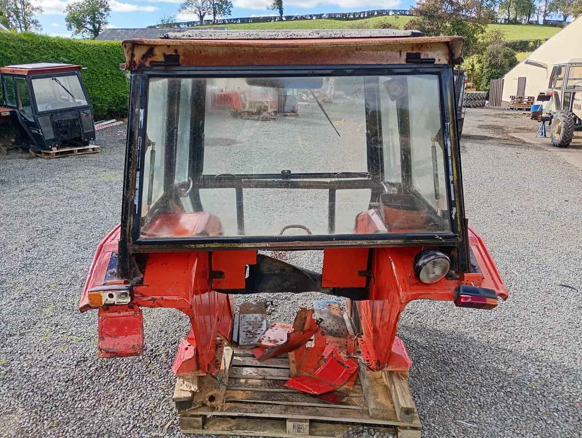 Same/ Lamborghini Fritzmeier Cab - Image 3