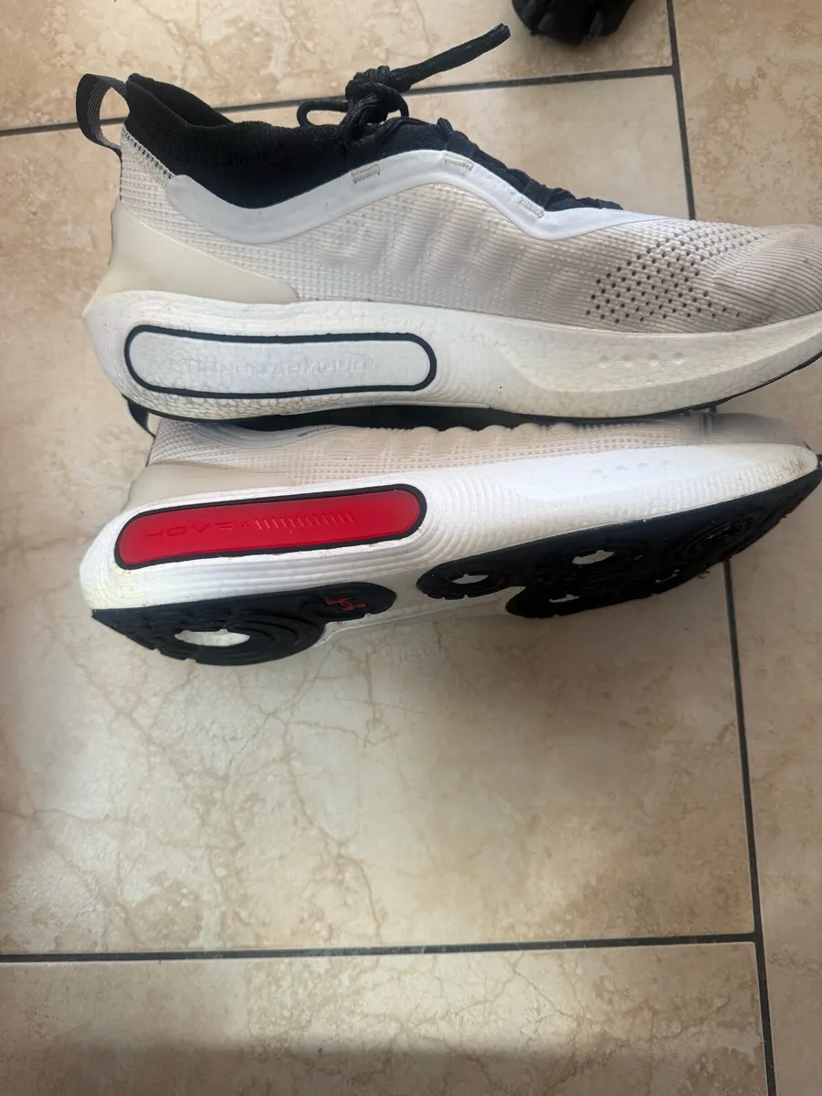 Under Armour Trainers - Image 2