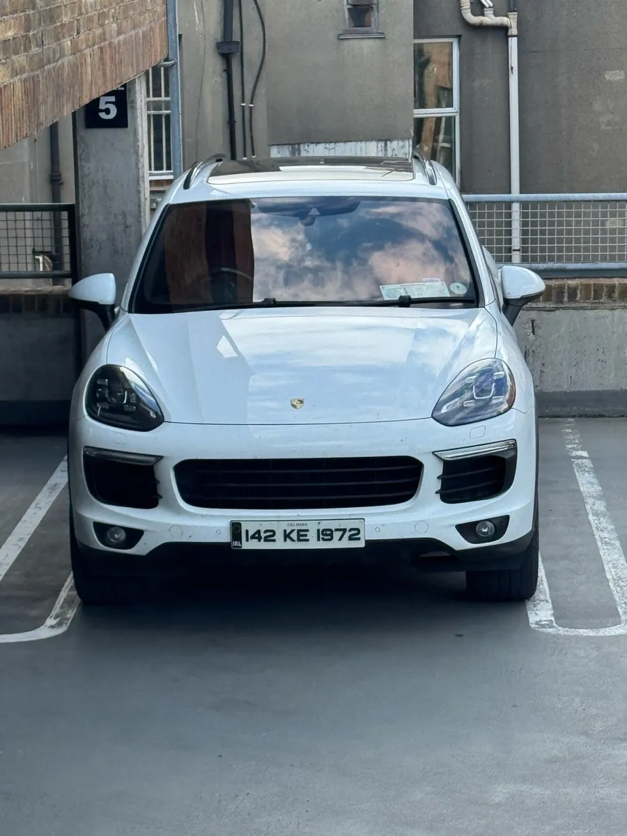 Porsche Cayenne S Platinum Edition - Image 1