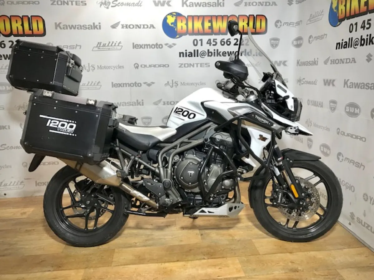 PRE-OWNED Triumph Tiger 1200 XRT 2018 - Image 1
